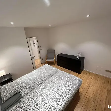 Apartment De La Chapelle-le Hibou *