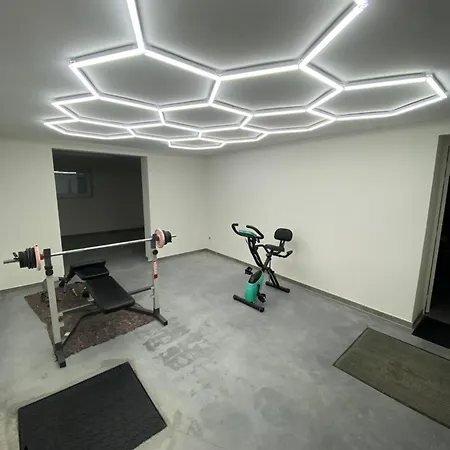 De La Chapelle-le Hibou * Innenheim