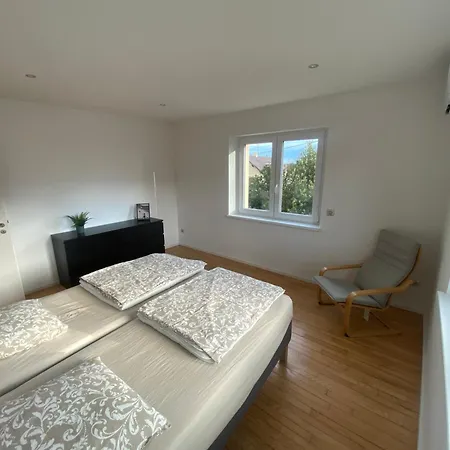 De La Chapelle-le Hibou