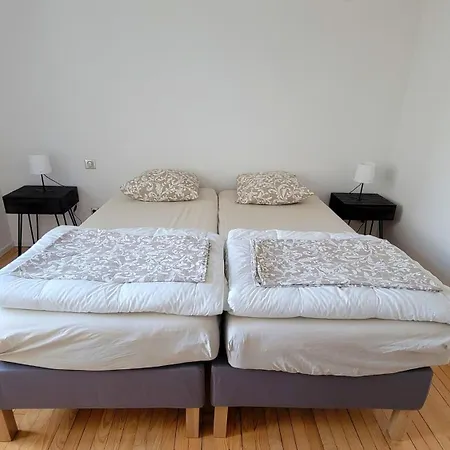 De La Chapelle-le Hibou Apartamento